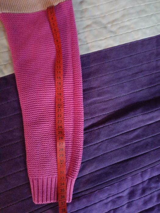 Sweterek coccodrillo 128 cm