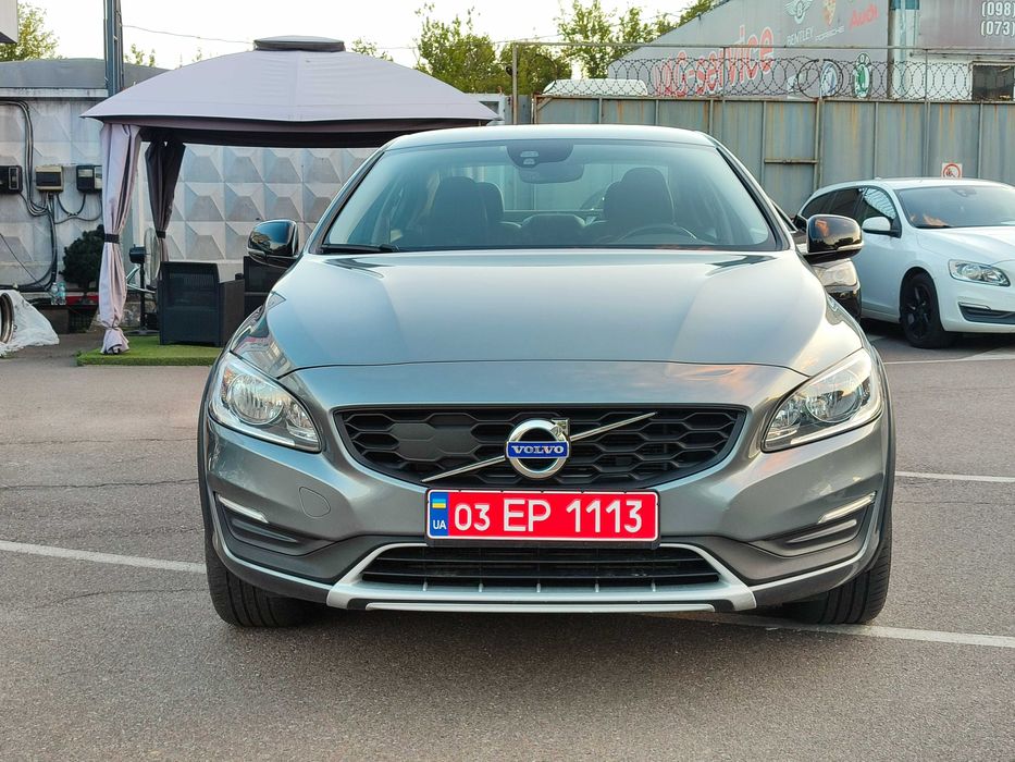 Volvo S60  CROSS COUNTRY 2018 рік, 2,0, дизель, з Італії ВІДЕО
