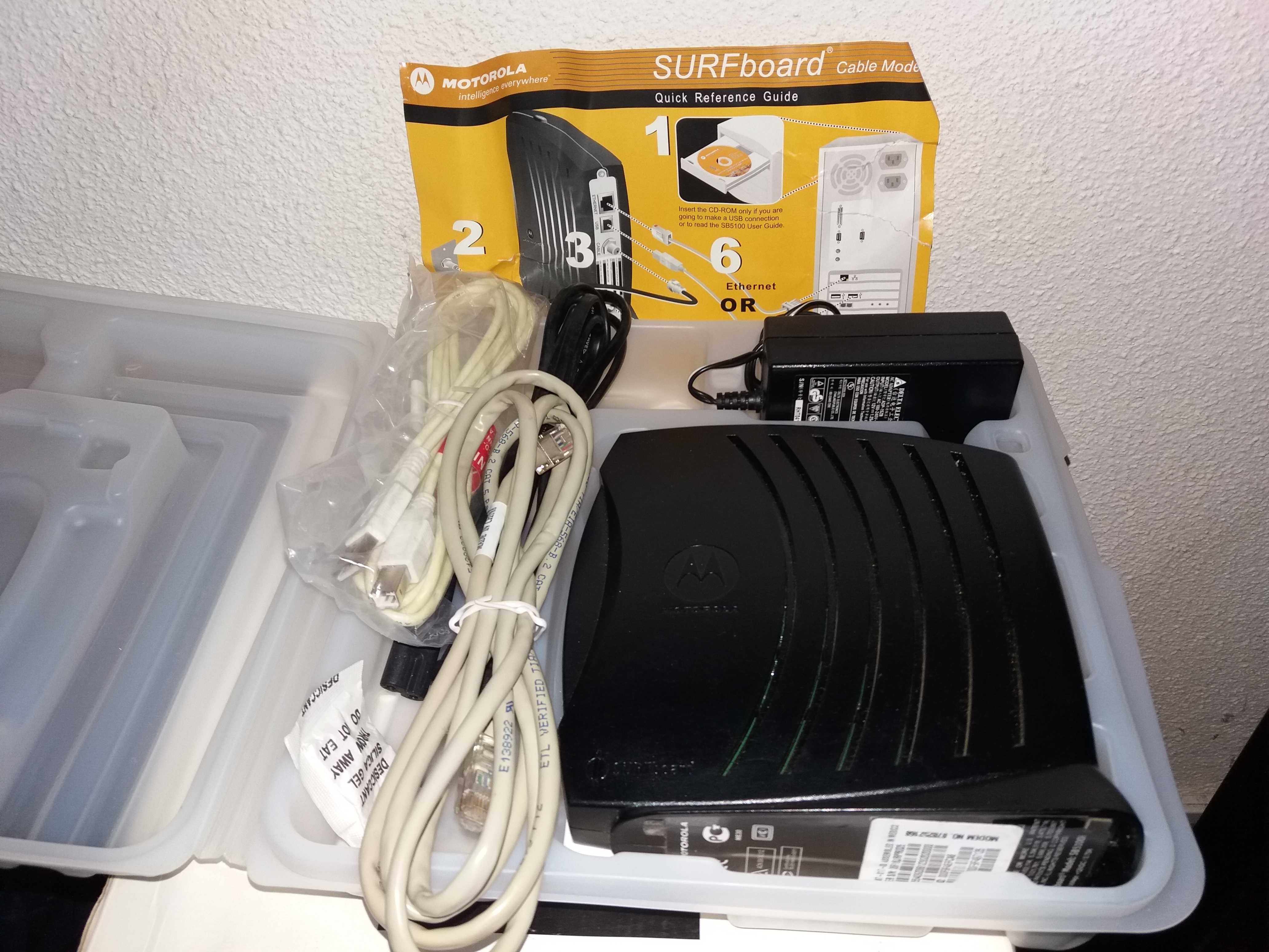 Motorola SURFboard SB5100 Modem