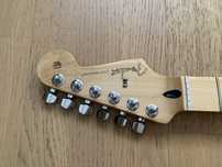 Fender Player Stratocaster Maple Neck 2021 гриф та кілки електрогітара