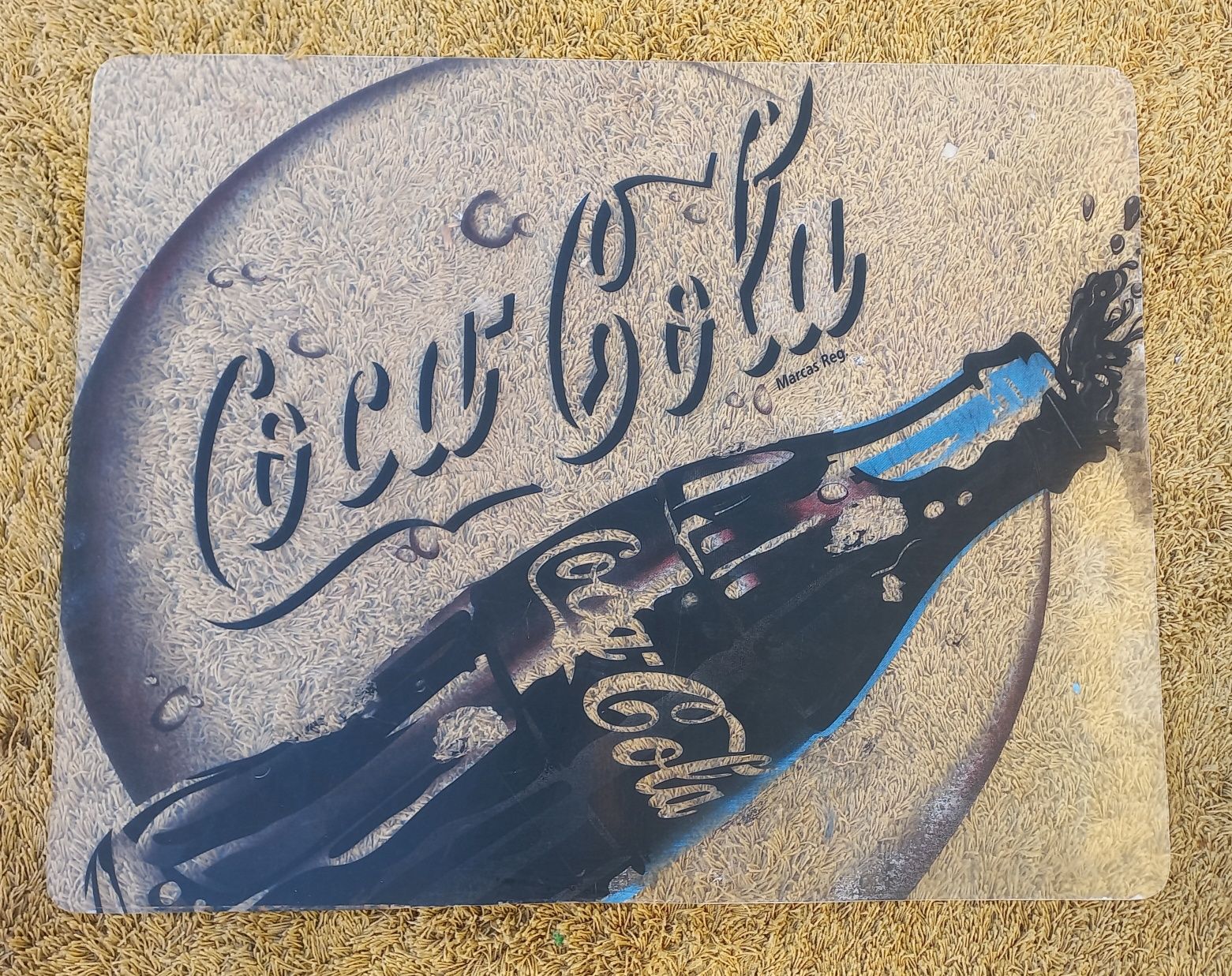 Placa, publicidade coca-cola.