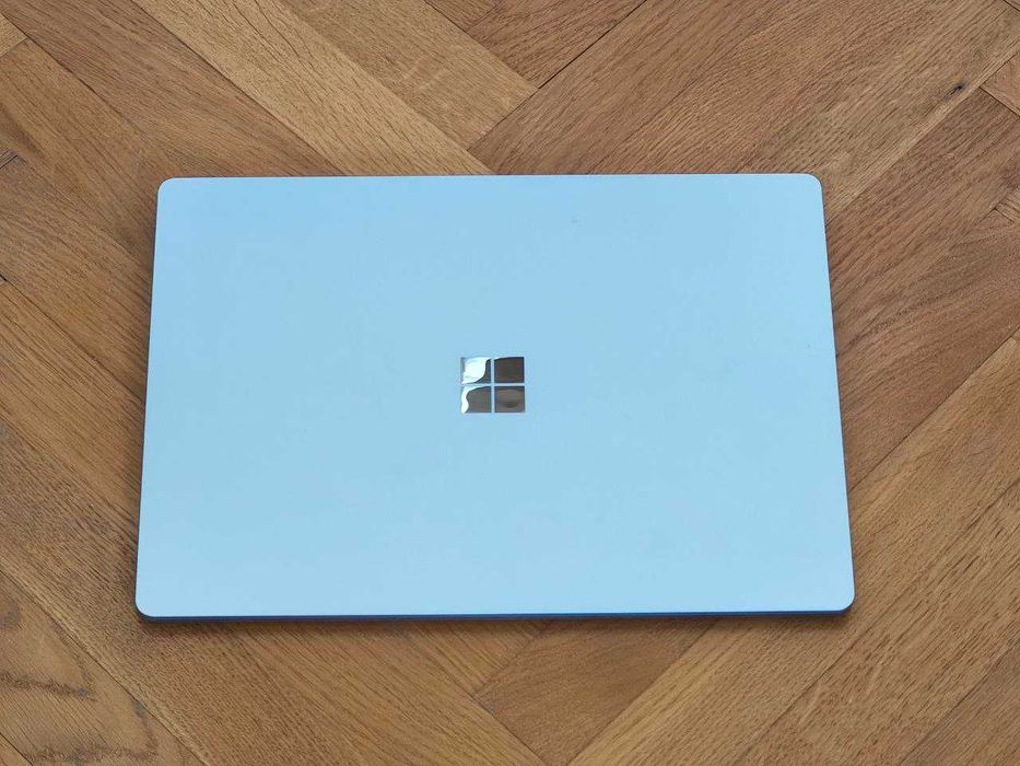 13.5" Microsoft Surface Laptop 4 Ryzen 5 4680U 256Gb NVMe 16Gb RAM