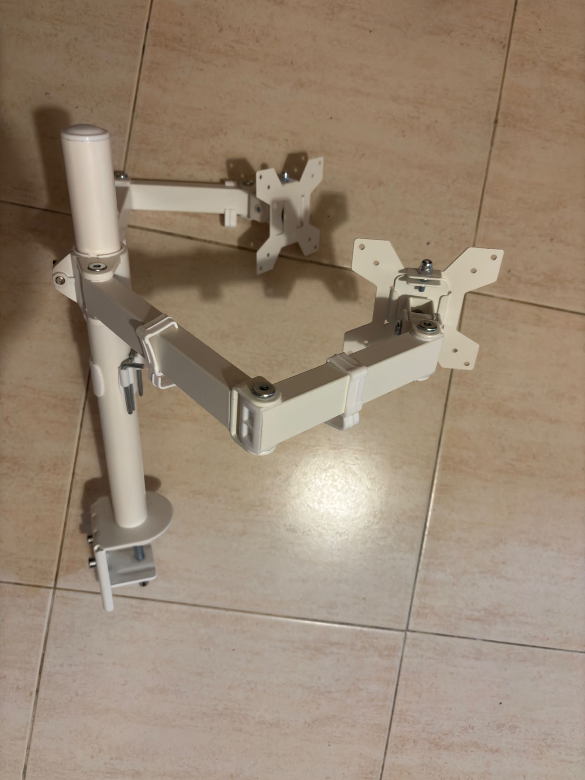 Dois Monitores AOC G2260VWQ6