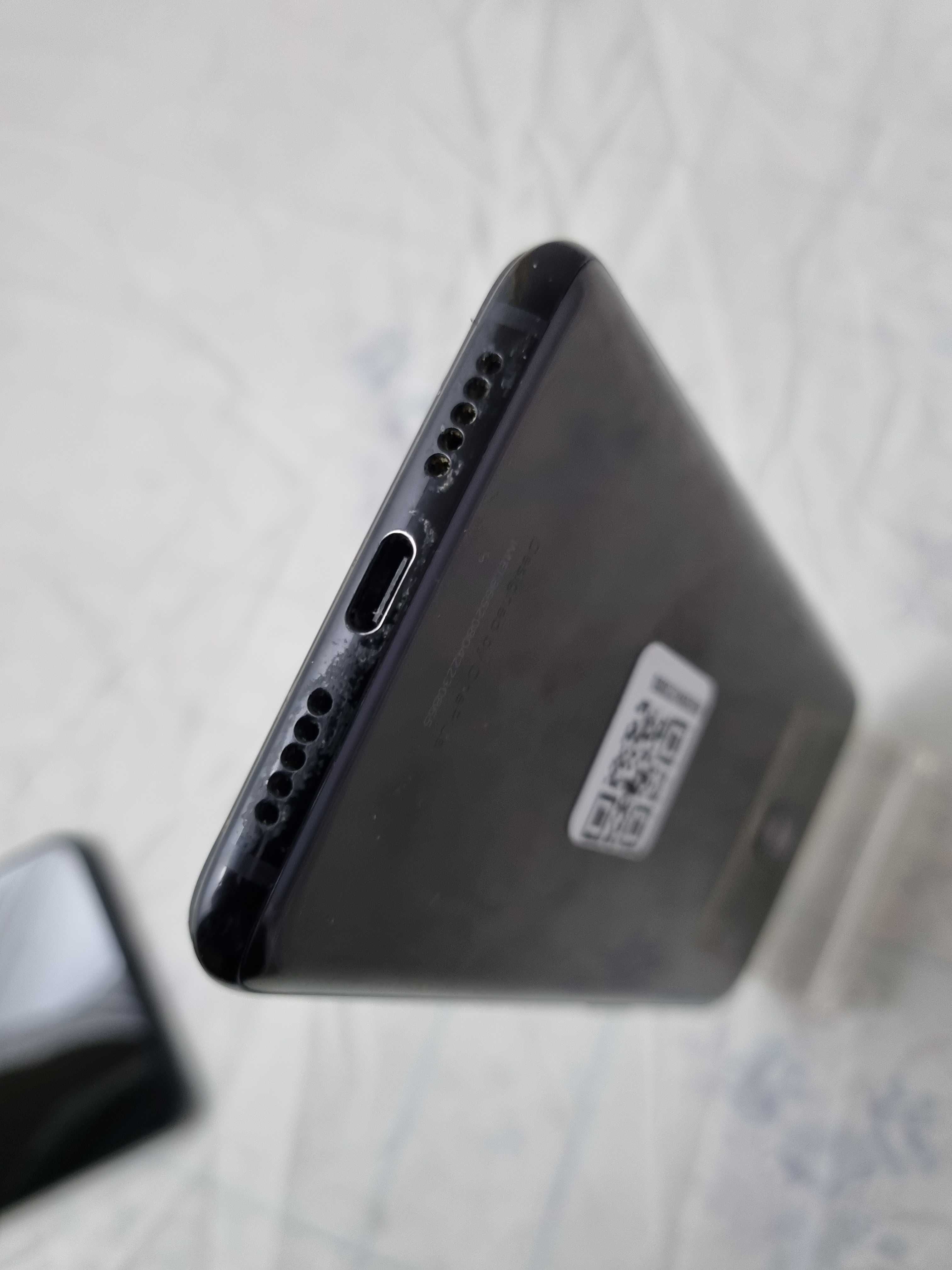 OnePlus 6T A6013 6Gb / 128Gb, LTE Snapdragon 845