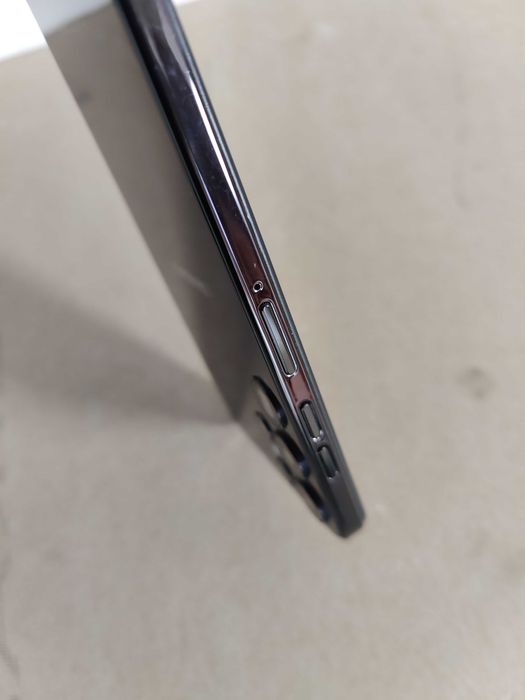 Телефон Samsung  Sm S908