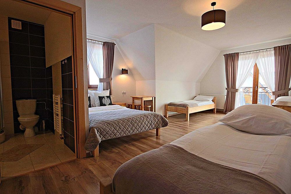 Ferie zimowe w Górach, wyciągi narciarskie przed domem