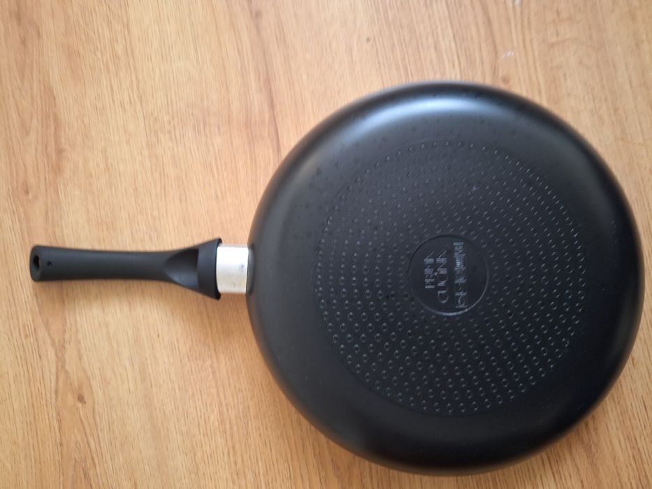 Patelnia primacucina  nowa nie używana