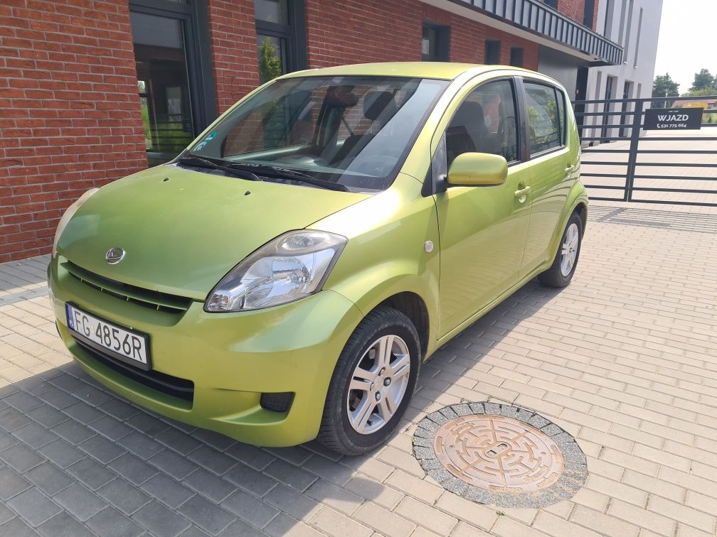 Daihatsu Sirion 1.3 / Alufelgi / Zadbany/Wersja "momo"