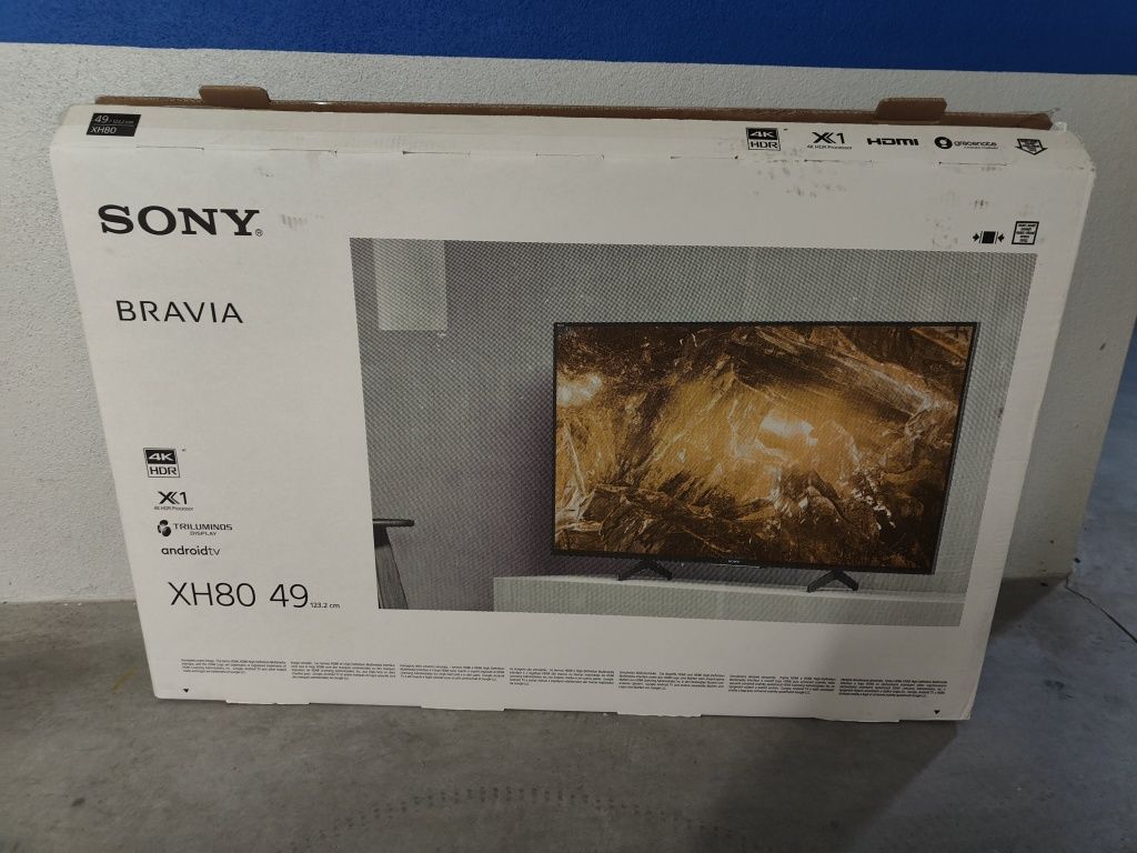 Televisão Sony KD-49XH8096 4K
