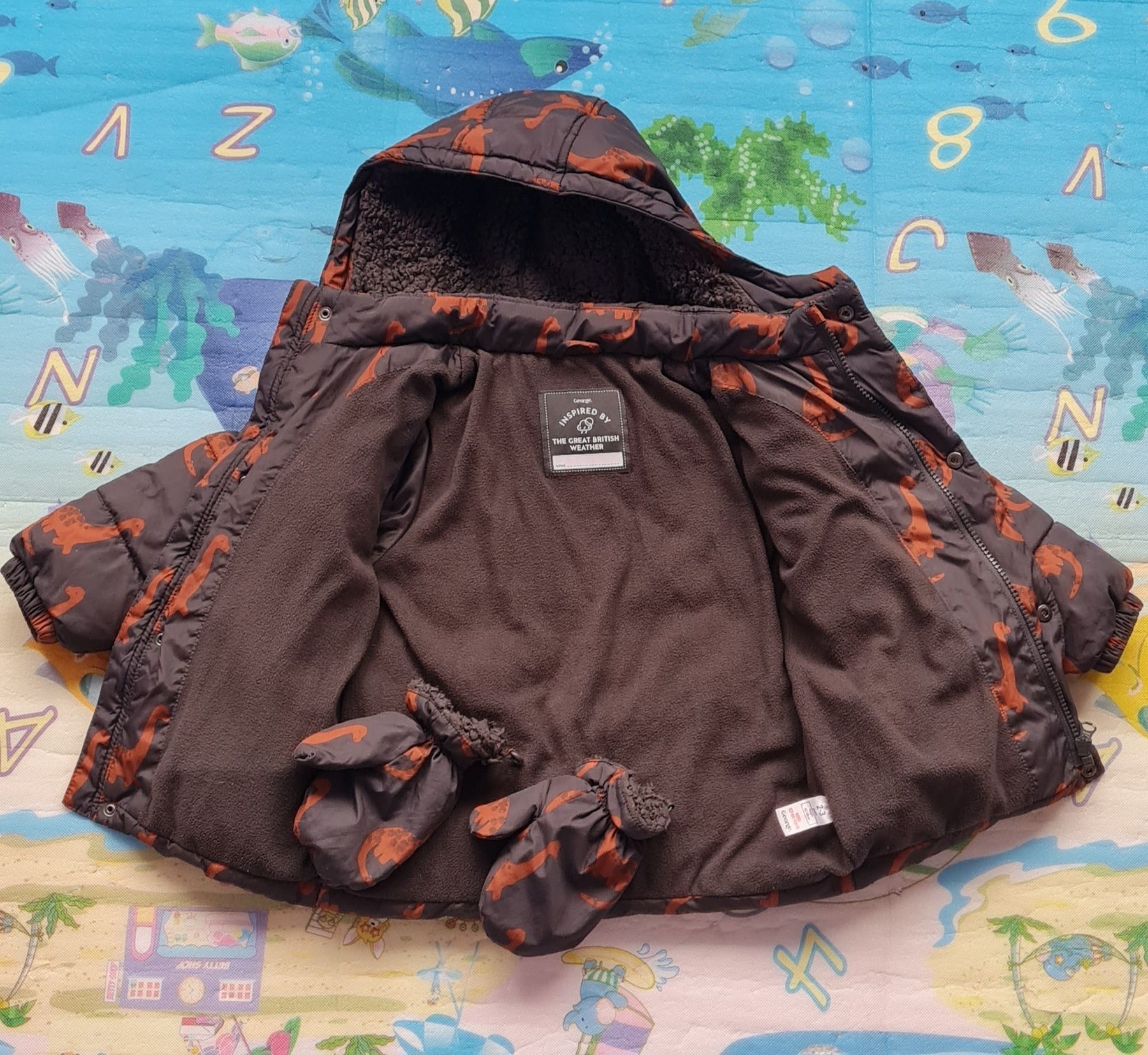 Демисезонная куртка George  для ребёнка 2-3 года