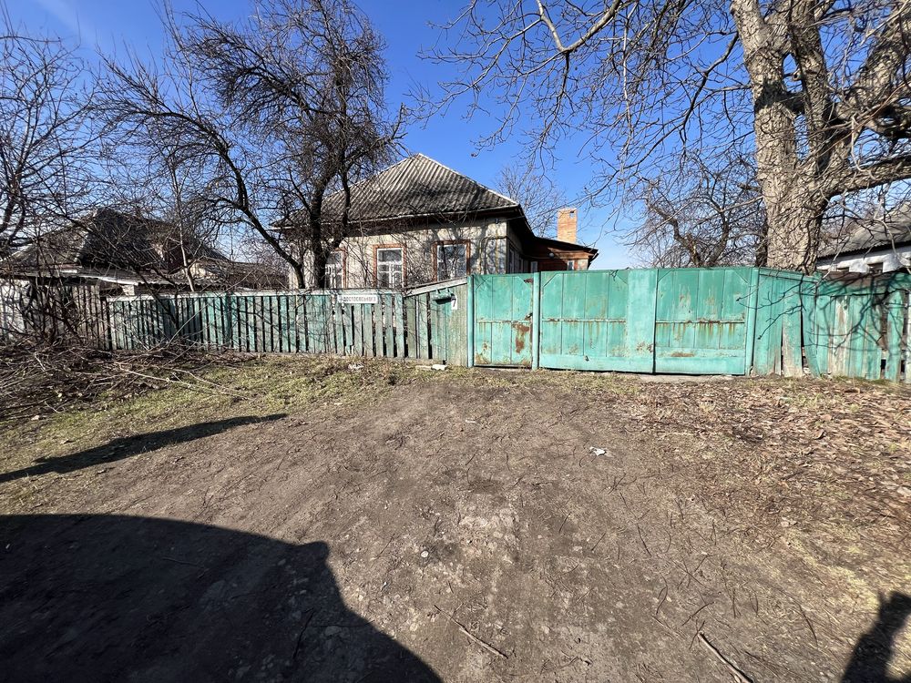 Будинок Сміла гараж літня кухня