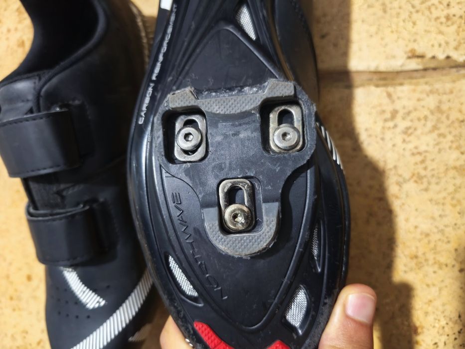 Sapatos bicicleta encaixe