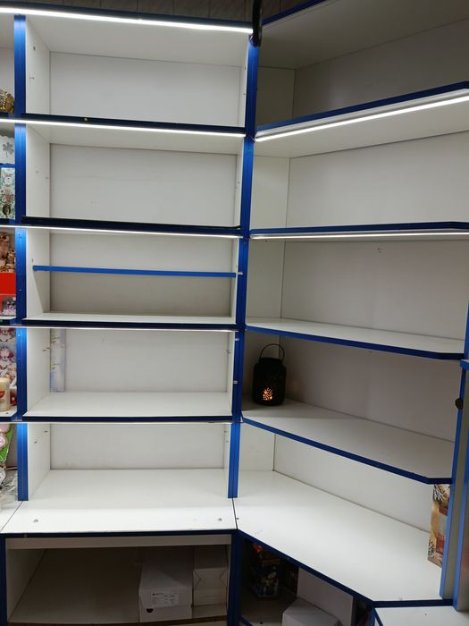 Шафи, полиці для різних потреб