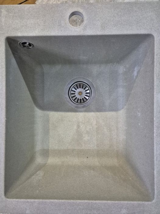 Мийка кухонна сіра прямокутна