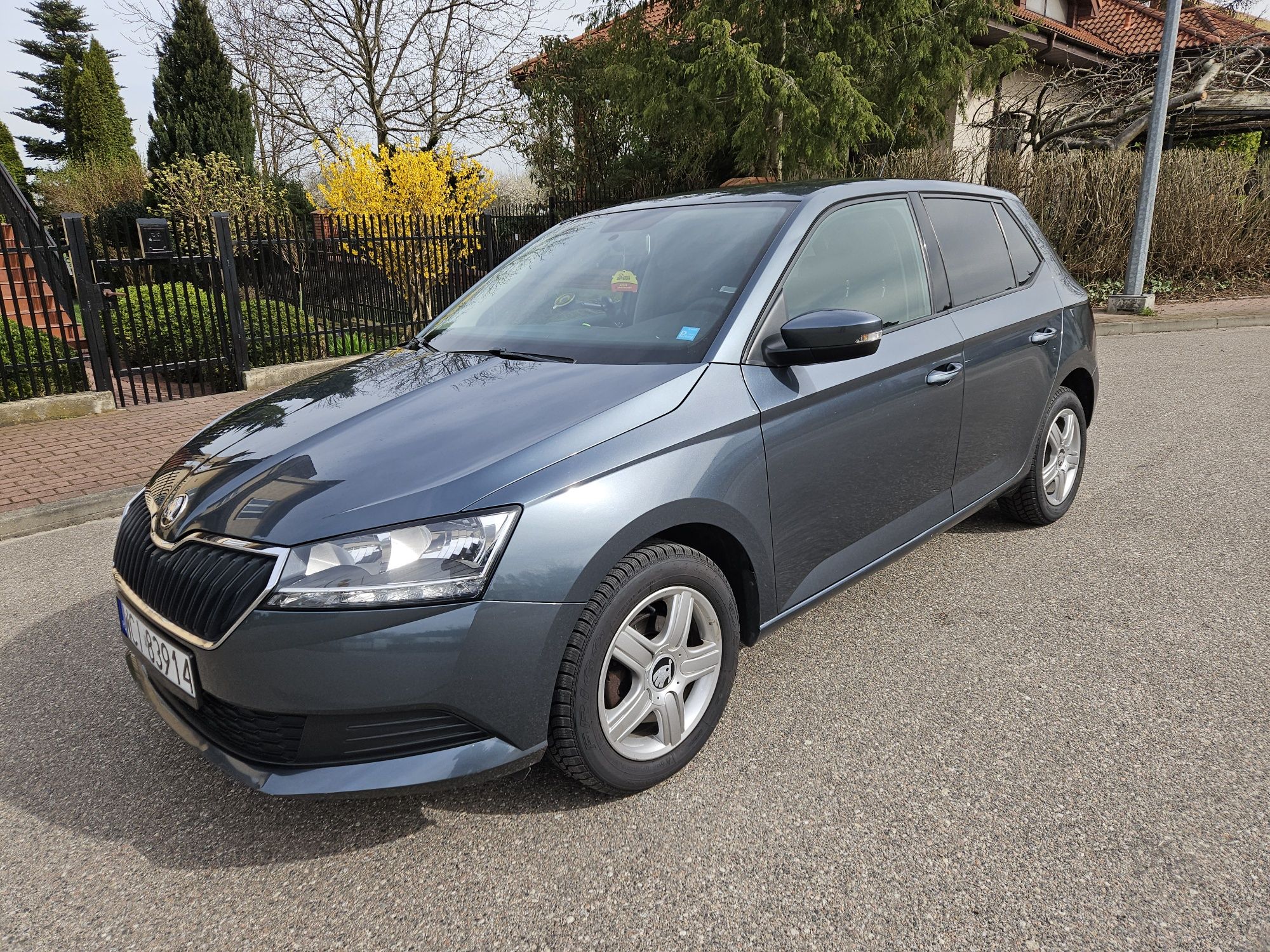 Skoda Fabia 1.0 MPI + GAZ 2019r. Aul + opony lato/zima