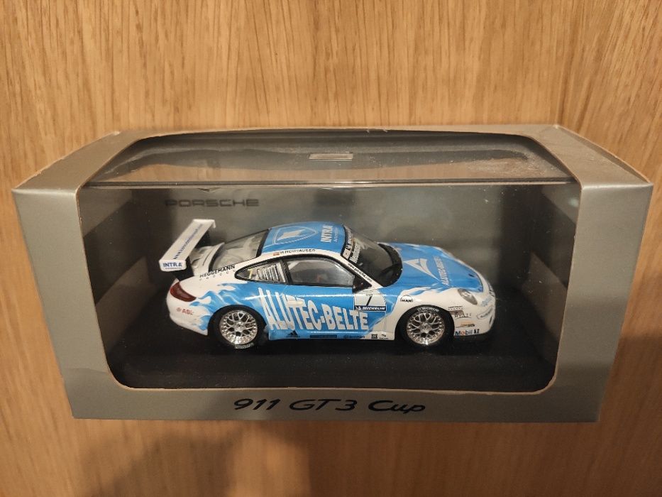 Model Porsche GT3 Cup 1:43 Minimax