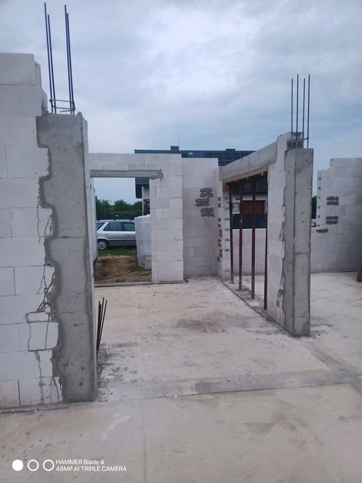 Firma budowlana, domki jednorodzinne.