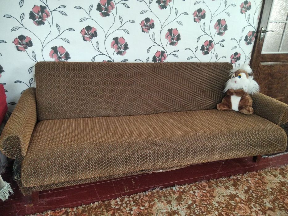 Продам дивани.  Стан гарний.Самовивоз