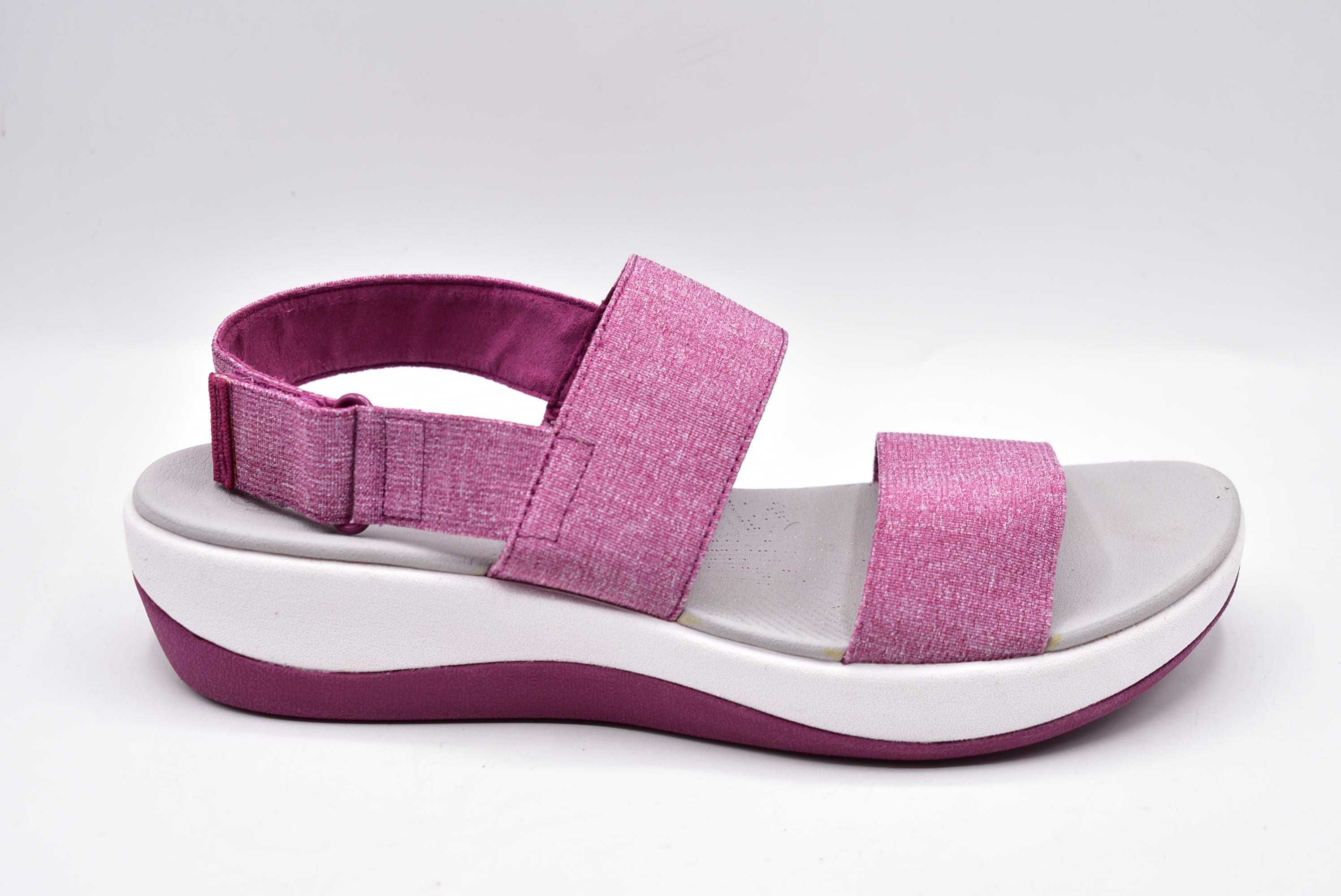 Sandały Clarks - Cloudsteppers ( 39 )