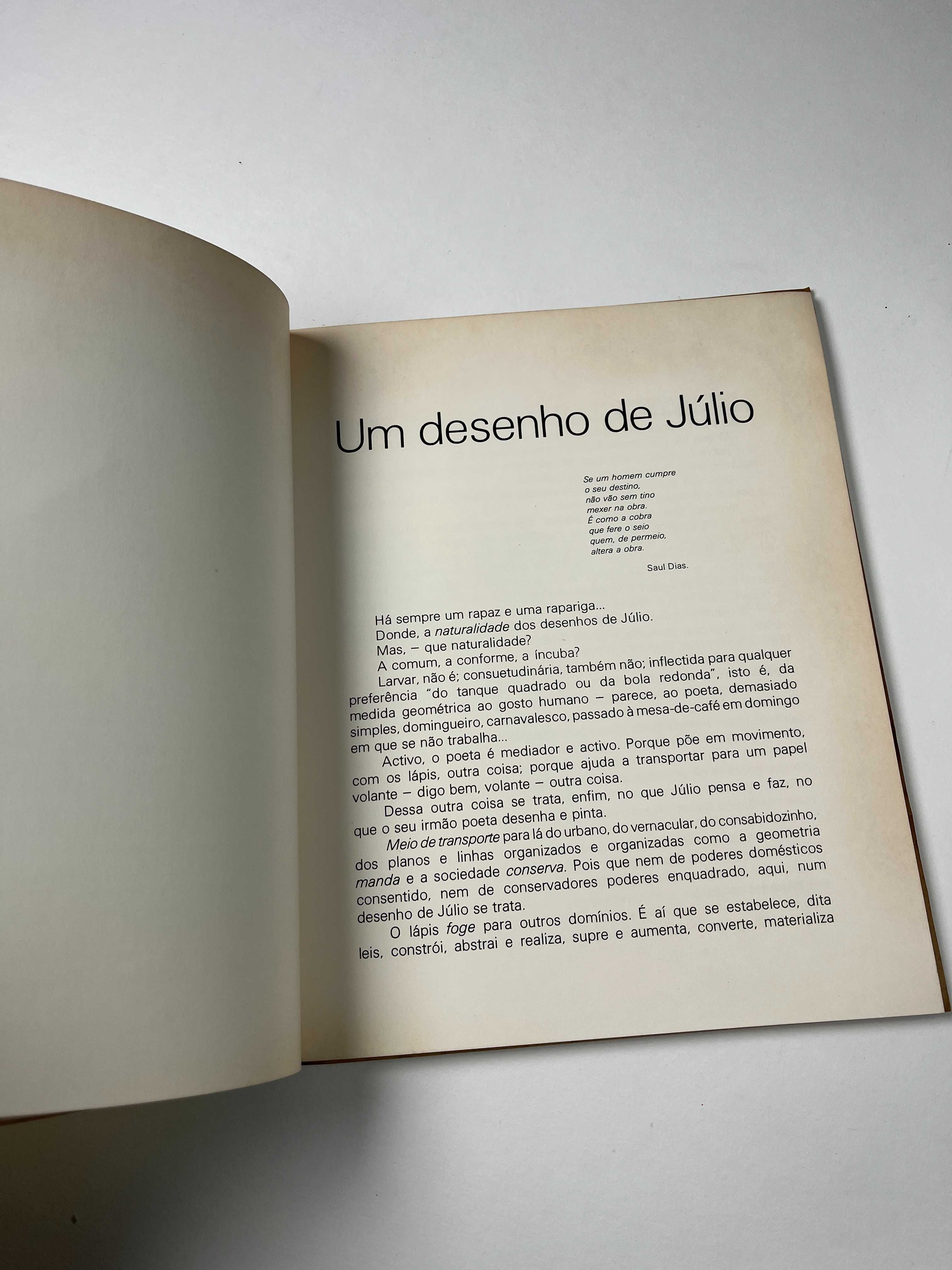 Catálogo Júlio - 50 anos de desenho Galeria de São Mamede 1973