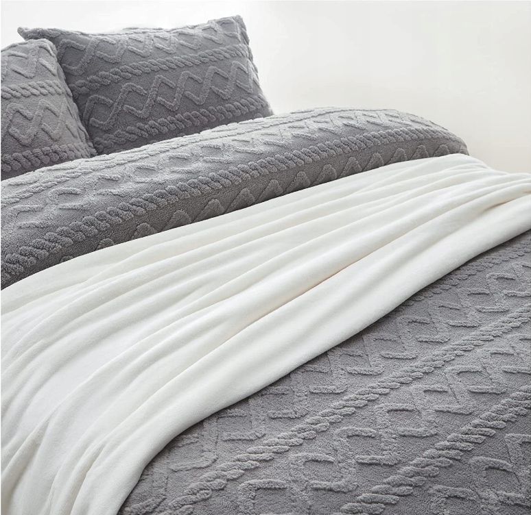 Koc Bedsure mikrofibra 130x150cm biały (487)