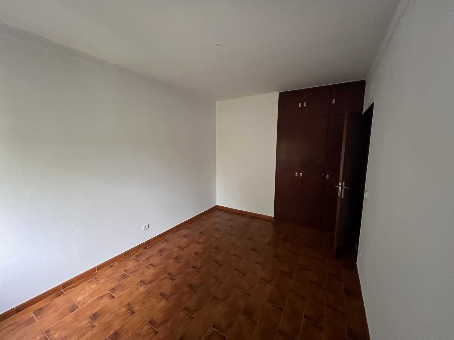 Almeirim T2 arrendamento