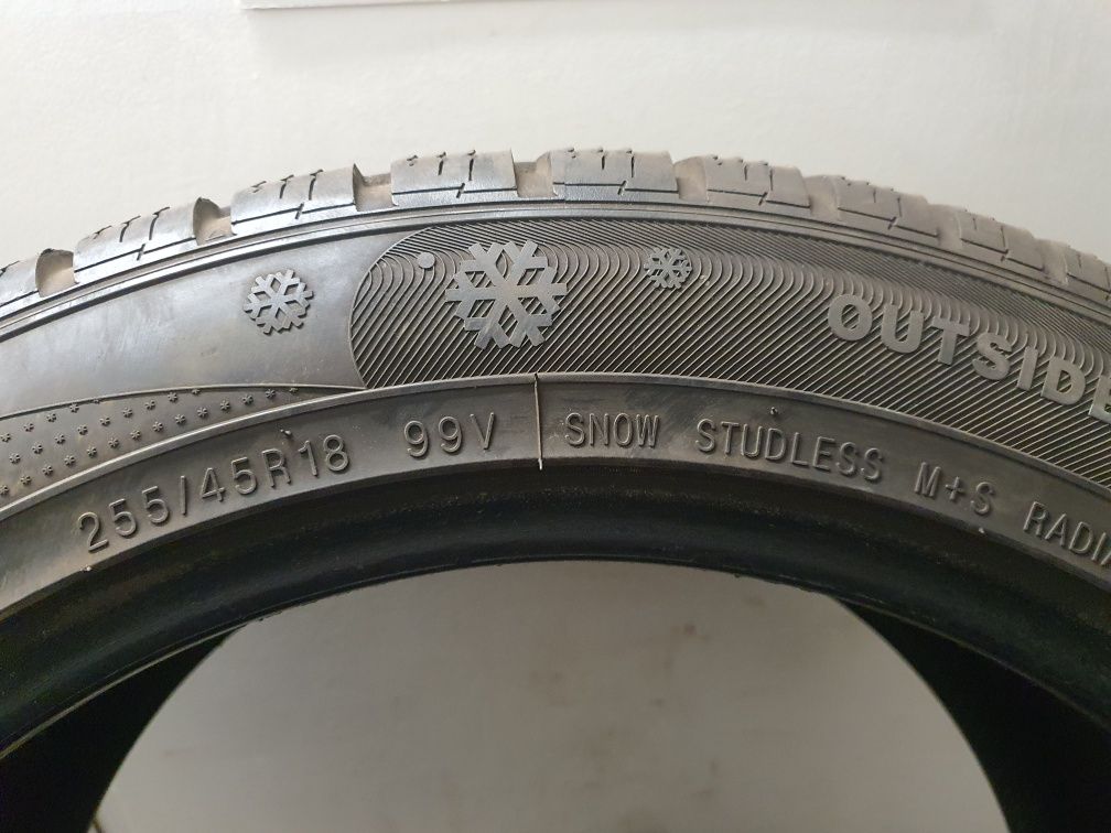 255/45R18  99V Kumho