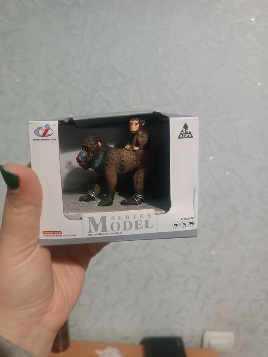 Тварина з Model series