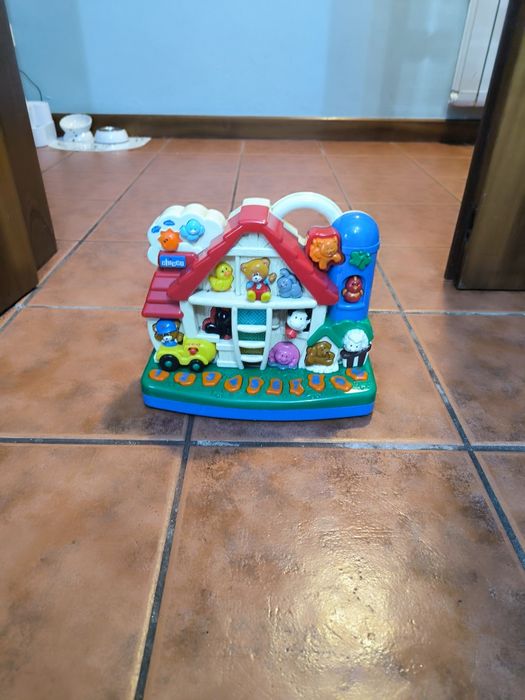 Casa didática para crianças