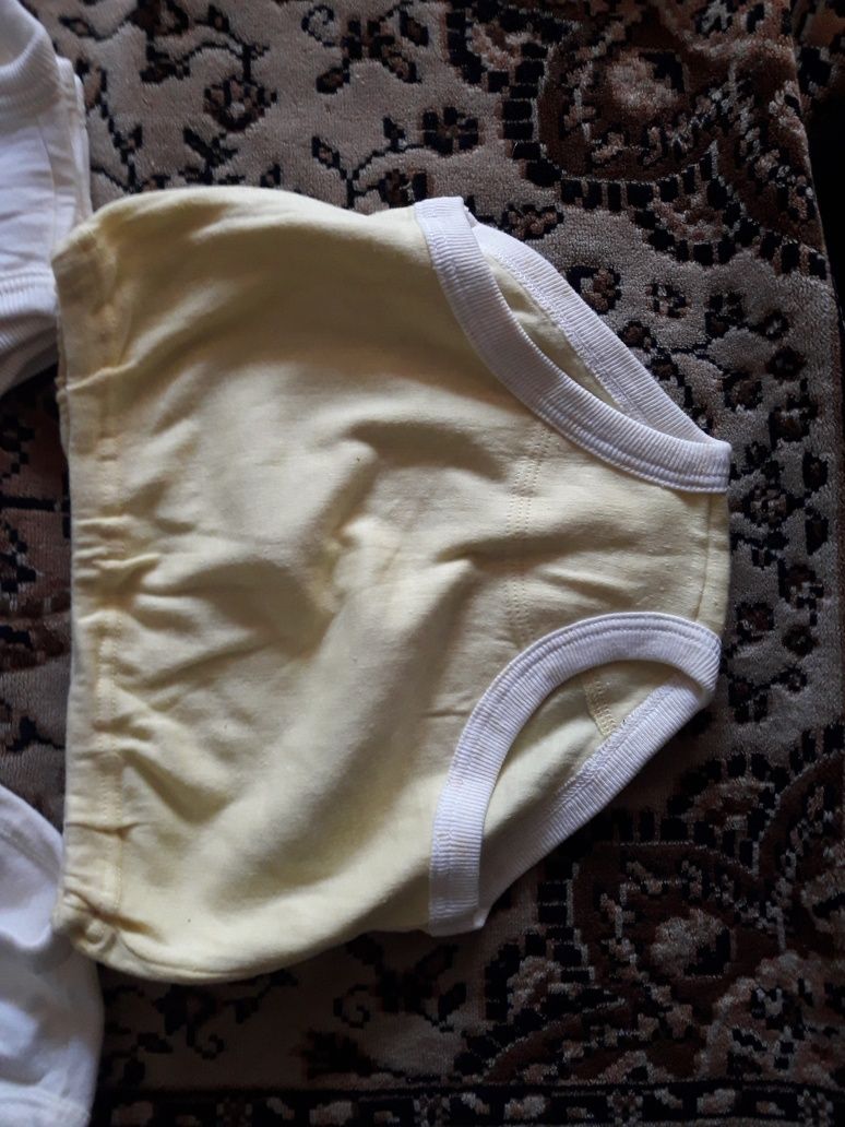Продам детские трусики на девочку.