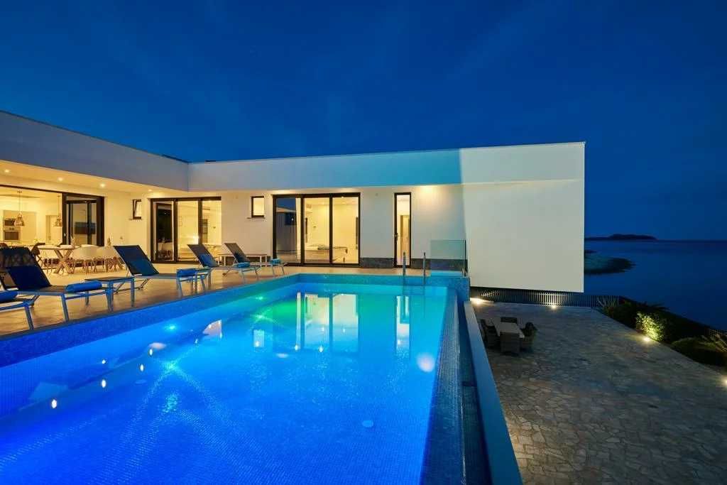 Вилла 3 спальни 180 м² Vela Luka, Хорватия