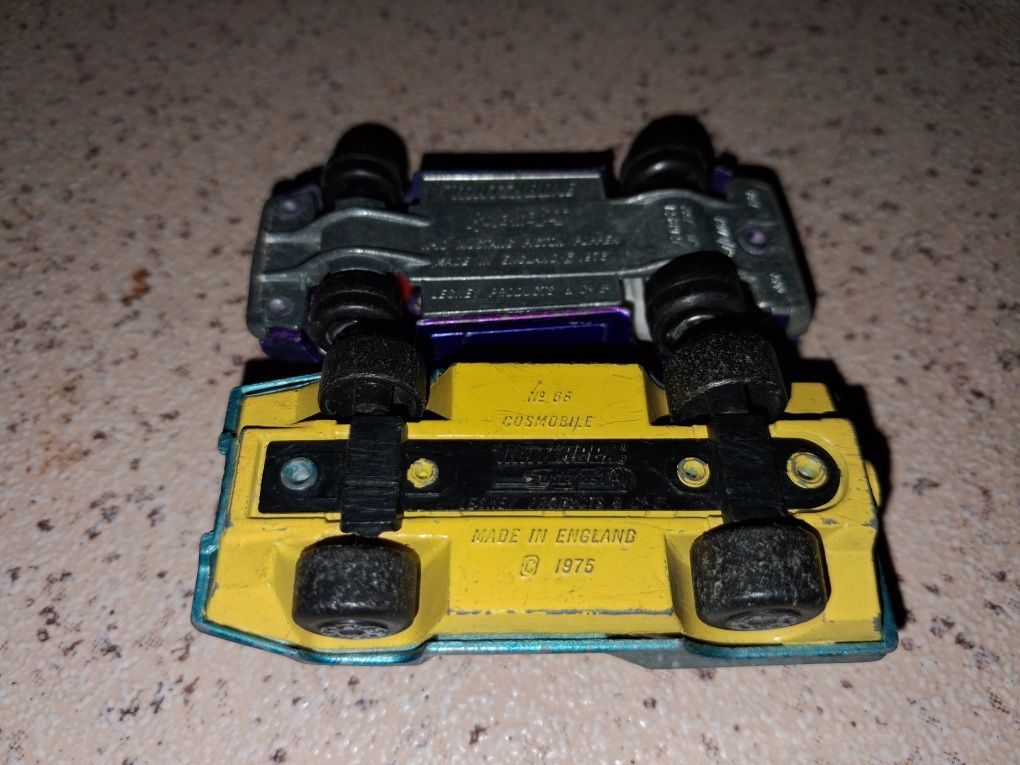 2 miniaturas Matchbox