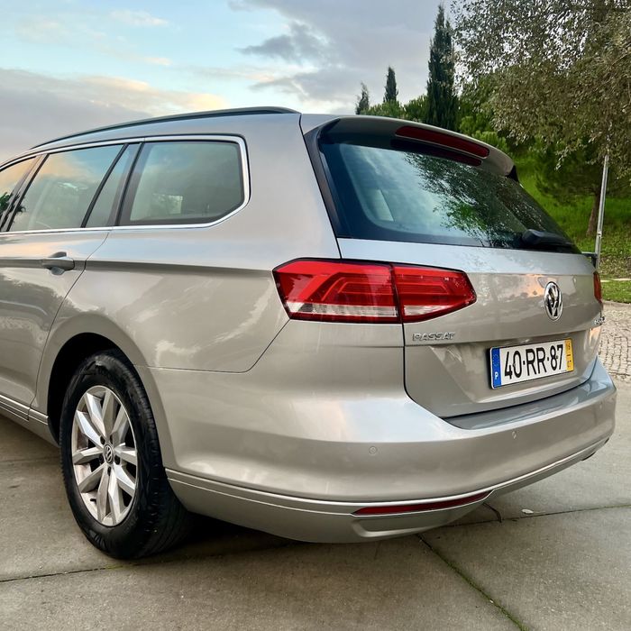 VW Passat 2.0 TDi 150cv Nacional DESDE 229€
