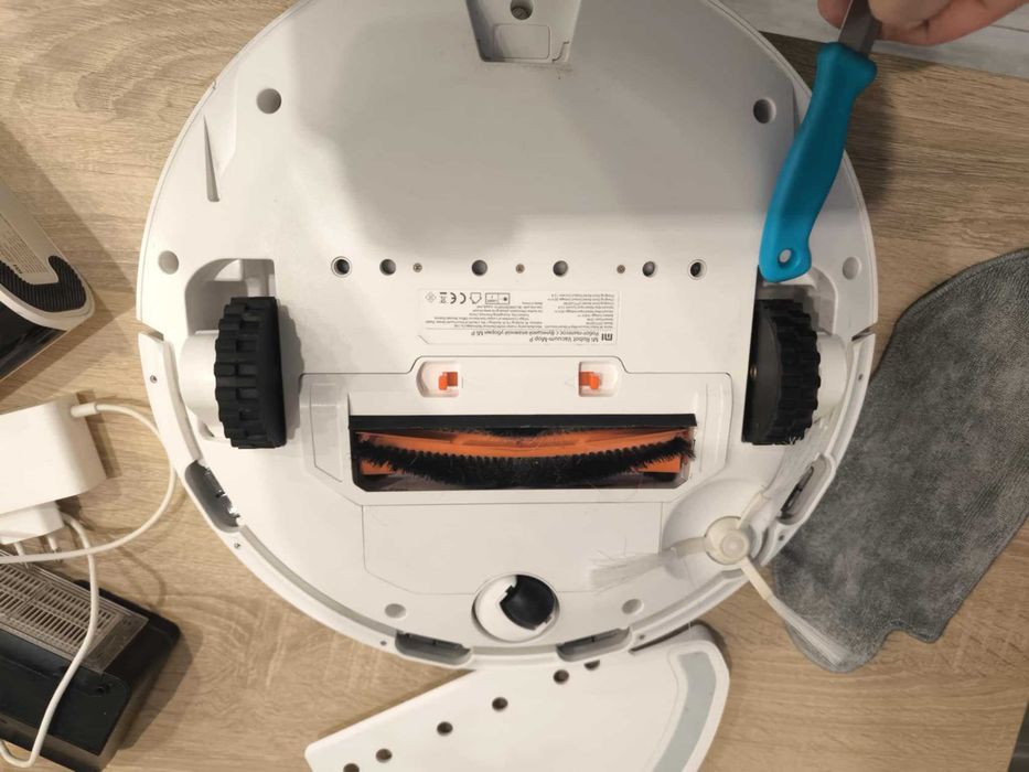 Xiaomi Mi Robot Vacuum Mop Pro (biały) - USZKODZONY