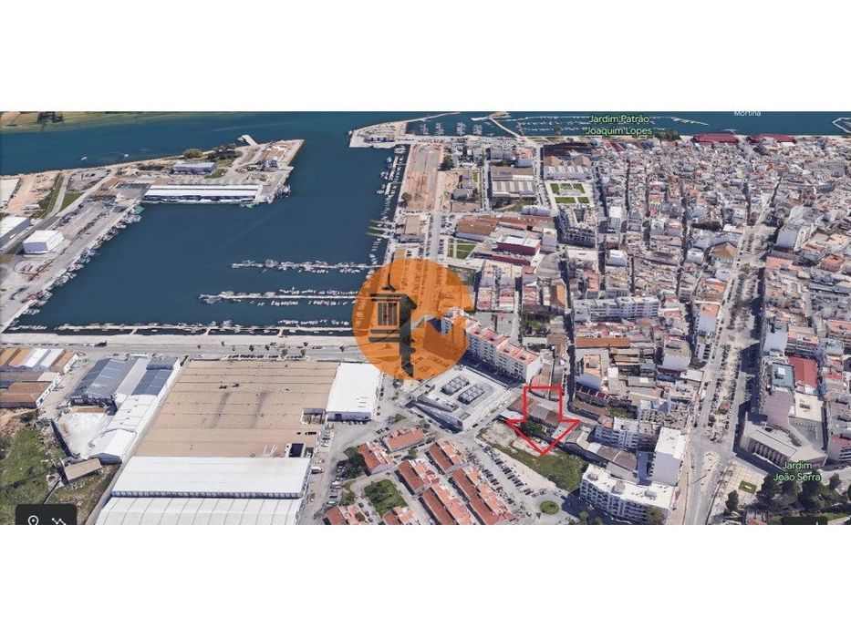 Terreno urbano para construção de 3 Prédios - Zona Ribeirinha - Olhão