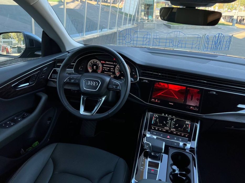 Audi Q8 2020 S-Line