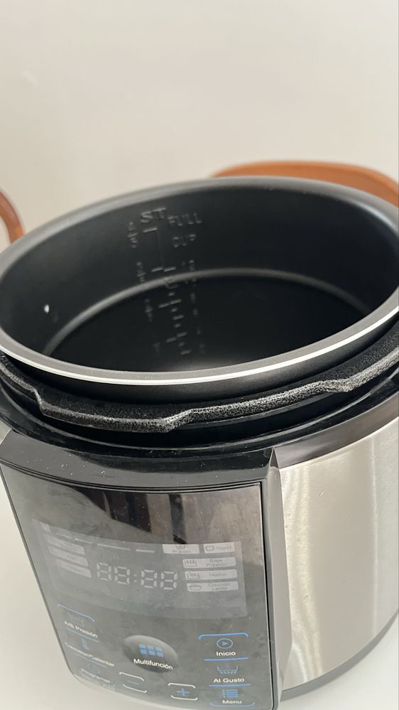 Panela de pressão elétrica