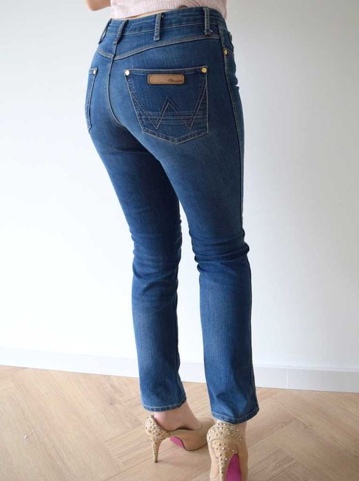 Wrangler Tina w29 l30 spodnie jeansy proste m