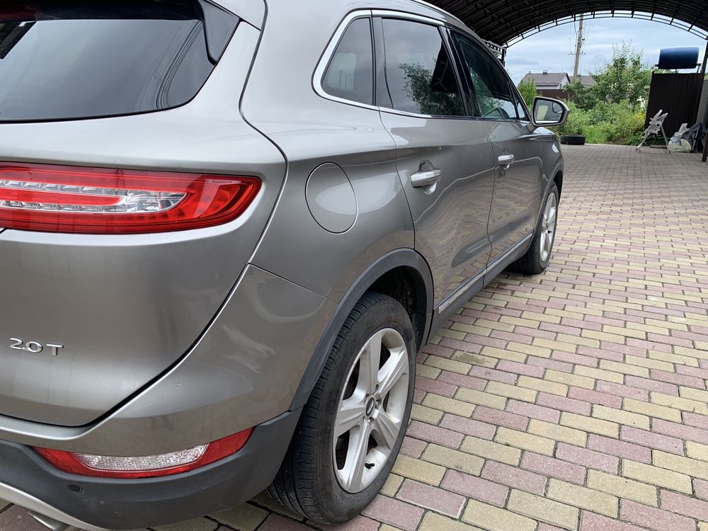 Продам Lincoln MKC 2016