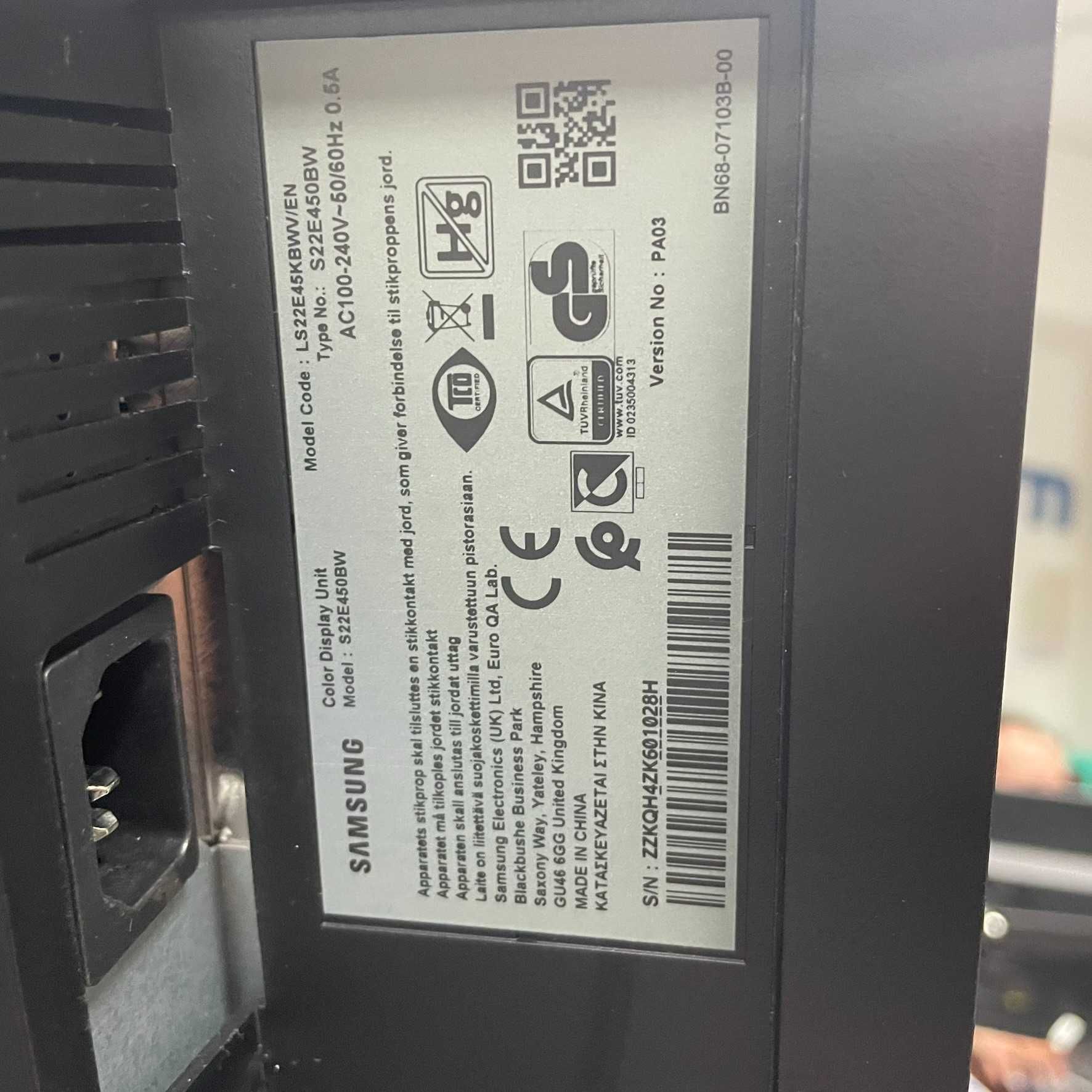Monitor Samsung S22E450BW 22” 1680 × 1050 Klasa A