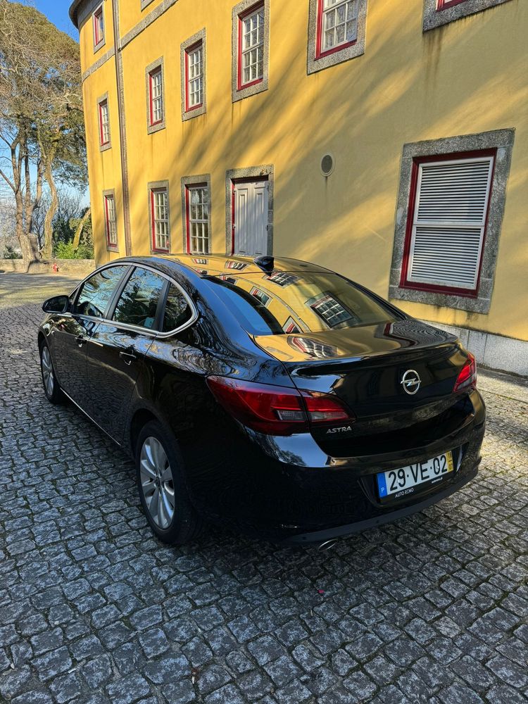 Opel astra 1.4T GPL