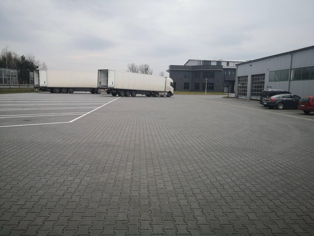 Hala magazynowa 900 m2 Sochaczew na utwardzonej działce 6700 m2