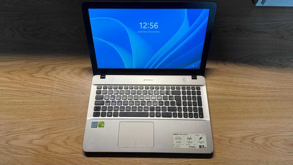 Portátil ASUS A541U – Excelente estado + SSD 256GB