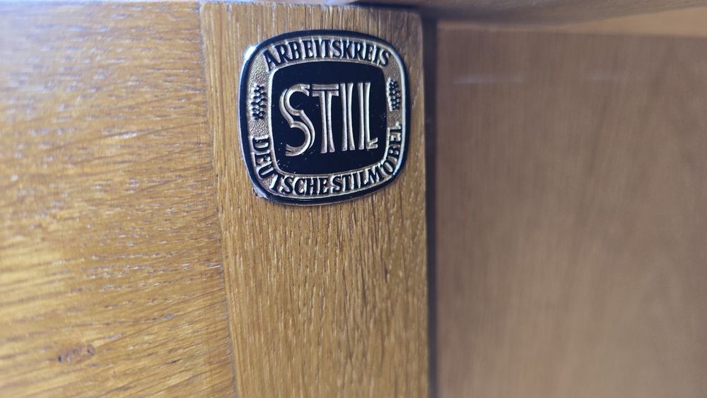 Komoda stylowa Chippendale Still