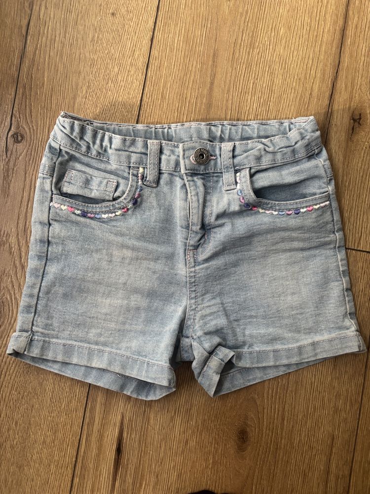 Spodenki jeansowe Little kids, 122 cm. Bez dziur.