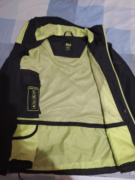 Куртка  весняна чоловіча