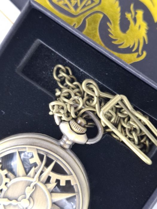 Zegarek kieszonkowy z kostkami DND pudełko z łańcuszkiem metalowy