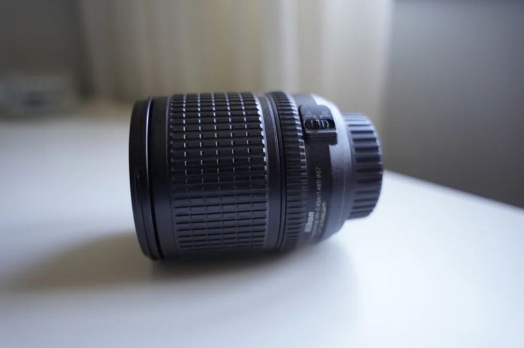 Nikon 18-135mm f/3.5-5.6G