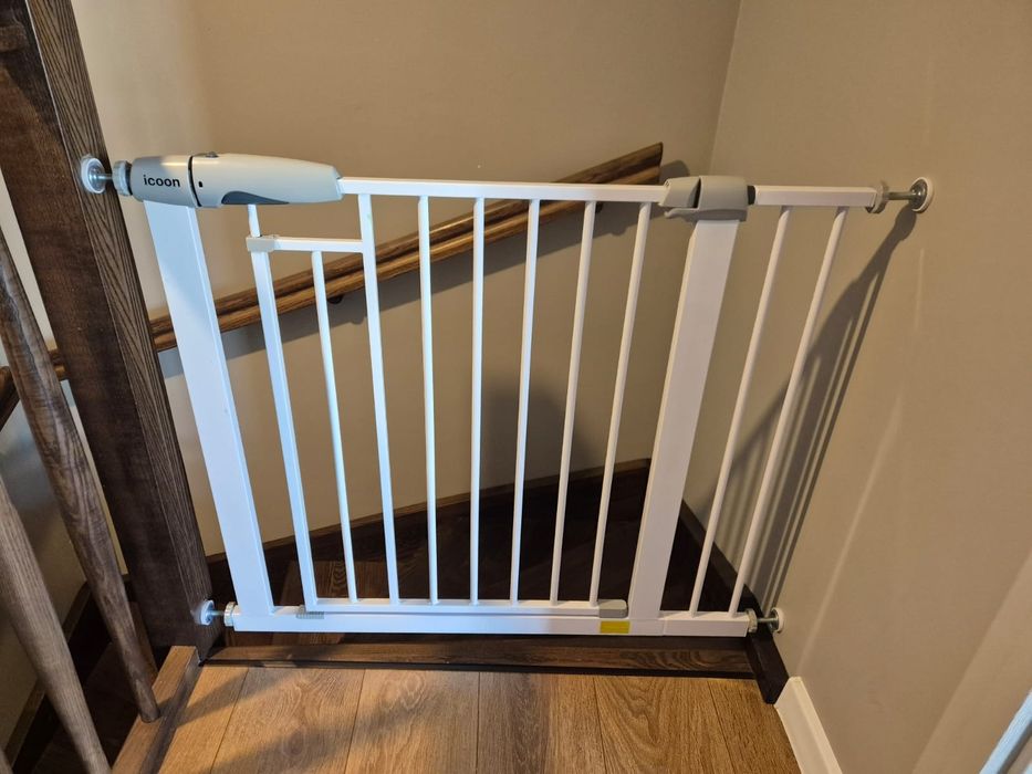 Barierka Bramka zabezpieczająca na schody Icoon 76-104 cm