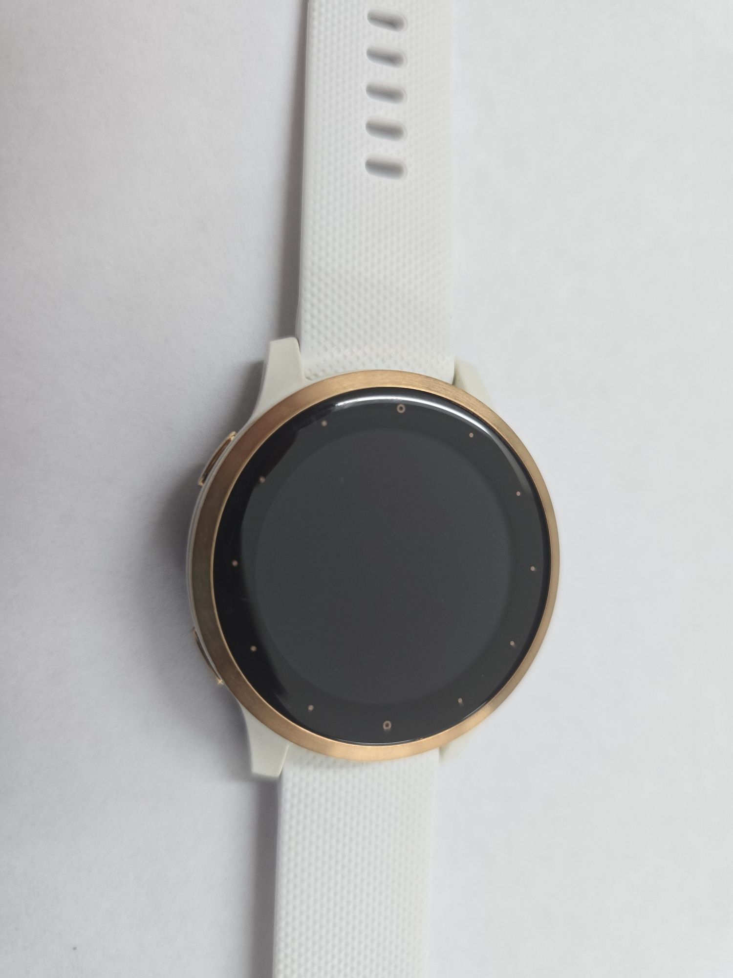 Vendo Garmin Vivoactive 4S (Branco e rosa dourado)